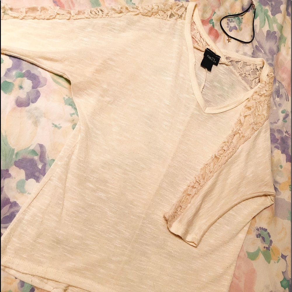 Flower girl🌺🌸🌼